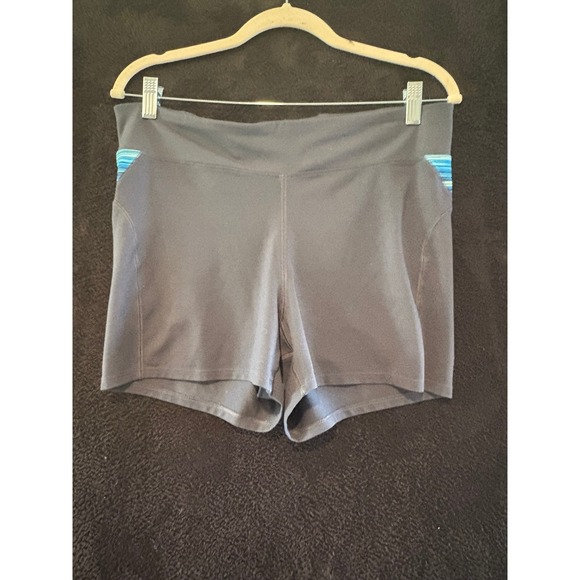 Old Navy Pants - Old Navy Active Gray Athletic‎ Shorts XL Women's Running Striped Pockets